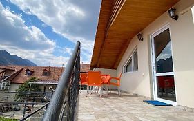 Guest House Iberia
